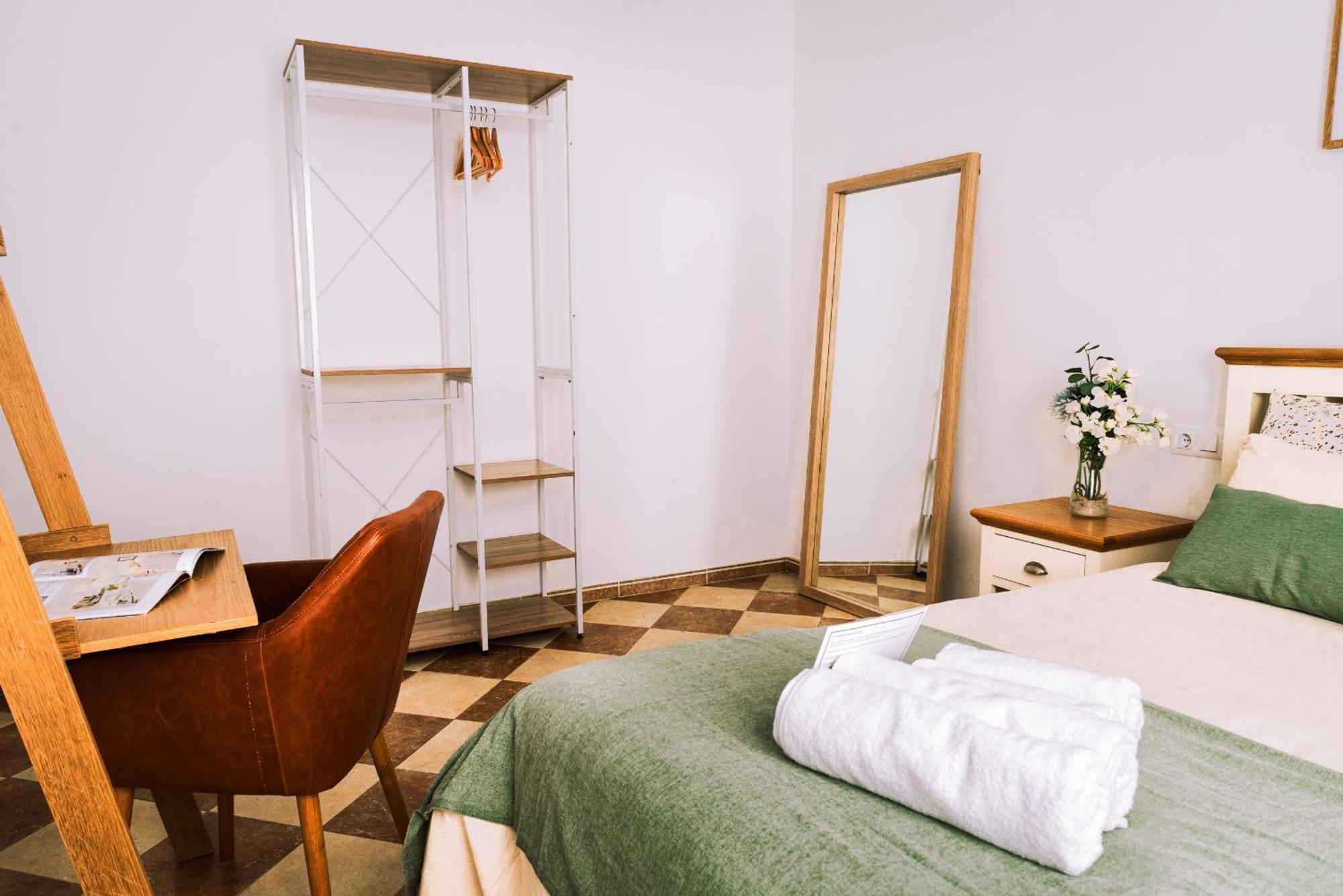 Echo Suites Nervion Sevilla Exterior foto